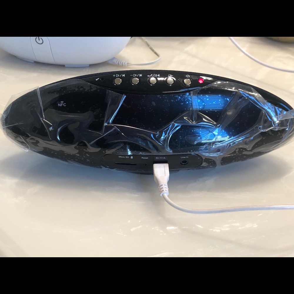 NEW Like THE BOSE PILL Portable Wireless Bluetooth Speaker Black. SIMILAR